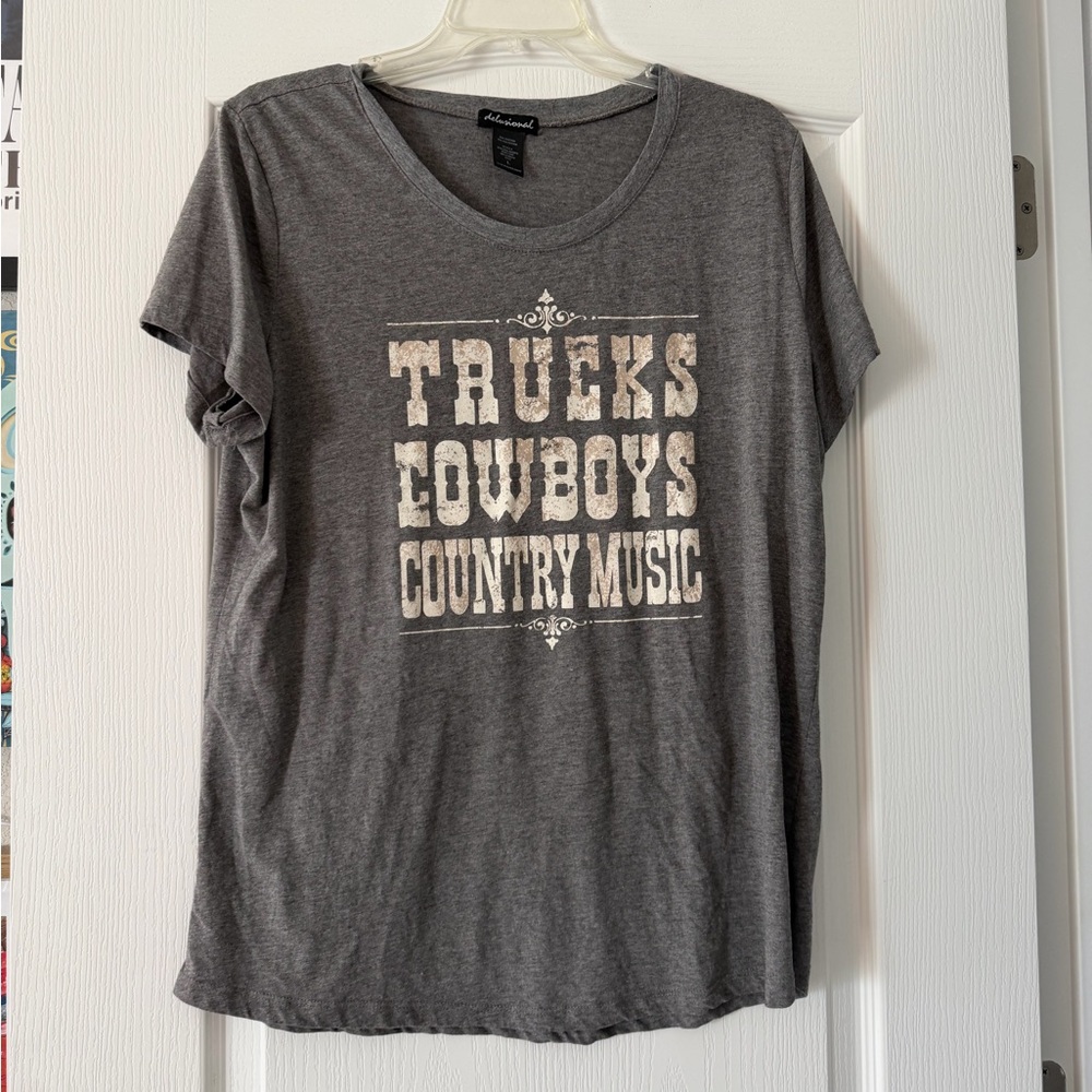 Delusional Gray Country Tee shirt Size Large